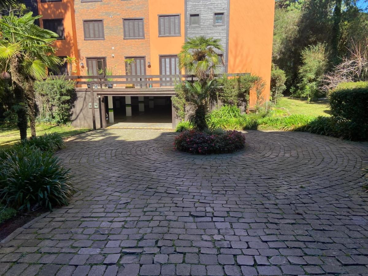 Apartamento maravilhoso no Condomínio KnorrVille em Gramado! Exterior foto